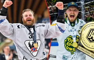 Lucas Wallmark tar över "C:et" från Axel Ottosson i Björklöven. 