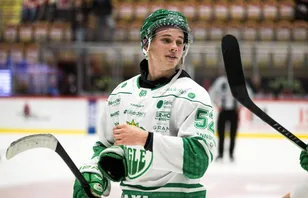 Rögle-spelaren tvingas lämna återbud till Tre Kronor