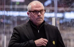 Anders "Masken" Carlsson flyttar till Finland.