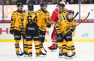 Skellefteå tog tre poäng i Timrå. 
Foto: PÃ¤r Olert / BILDBYRÃN / COP 108 / PO0208