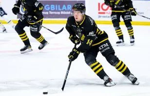 Uppgifter: Forwardens klubbval - efter AIK