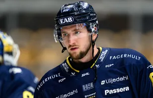 Pavol Regenda stod för en assist direkt i sin HV71-debut.
