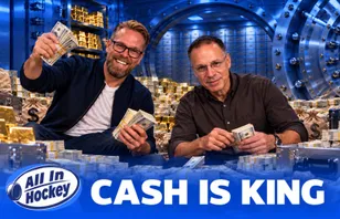Uffe Bodin och Mike Helber diskuterar ekonomi i flera olika hockeylager i All In Hockey.
