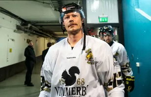 Trotjänaren får lämna: "Utifrån både värdegrund och sportslig nivå"
