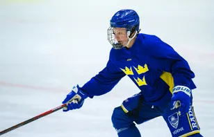 Aktuell för JVM 2027 – väljer spel i college
