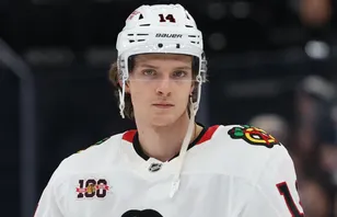 Kevin Korchinski har kommit överens med Chicago Blackhawks.