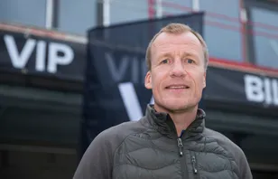 Legendaren har lämnat hockeyn: "Saknar det inte alls"