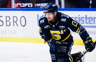 Hotades under slutspelet – öppnar nu upp