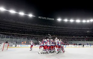 Uppgifter: NHL-hockey på Europas utomhusarenor