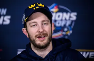 Linus Ullmark nominerad till hedersamt pris