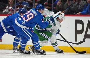 Efter stjärnans skada – tidigare FBK-backen NHL-debuterade