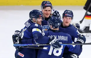 Finland får fin start på VM – vinner premiären
