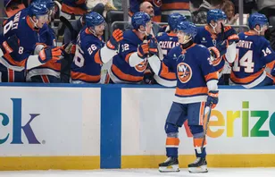 Eklund slog till igen – sköt andra NHL-målet