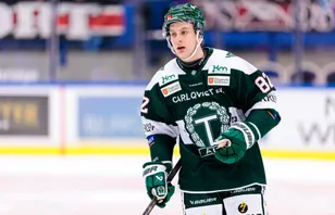 NHL-draftade forwarden återvänder till Hockeyettan