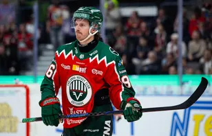 Succéforwarden redo för comeback – efter tre månader