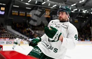 Uppgifter: Tre Kronor-meriterad back klar för klubb i HA