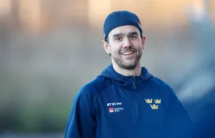 Öppnar för SHL-återkomst – i ärkerivalen