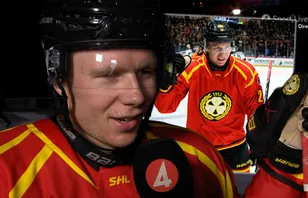 Milton Gästrin sätter sitt första SHL-mål för Brynäs. 