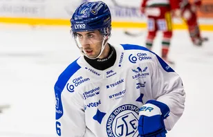 Lämnar Leksand - för Mora