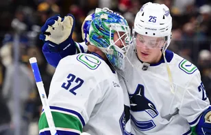 Svensken tillbaka i NHL - efter mindre än en vecka