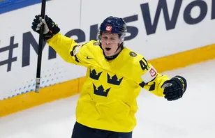 Därför ger Ivar Stenberg NHL-scouterna huvudbry