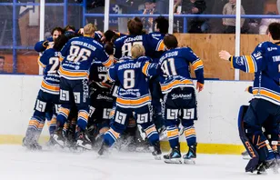 Vinner historiskt SM-guld - efter jättedrama