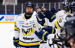 HV71:s jätteskräll – tog säsongens första seger