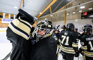 Sju raka segrar för SDE – efter 5–3 mot Färjestad