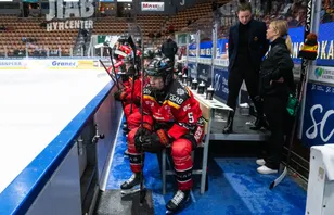 "Henne vi tror kommer att fylla den sista platsen"