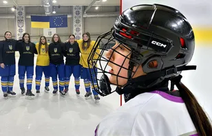 Så är livet som hockeyspelare i krigets Ukraina