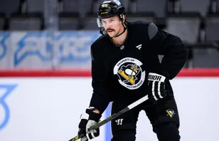 Glädjebeskedet inför OS: Karlsson tillbaka i träning