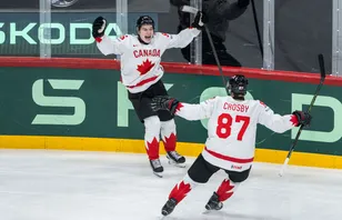 Kanada slog Italien i VM Grupp B herr