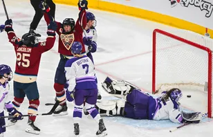 Damkronornas stjärna till final - kan bli historisk