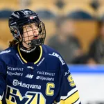Emmi Rakkolainen lämnar HV71.